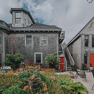 The Cooper'S Inn Shelburne Exterior photo