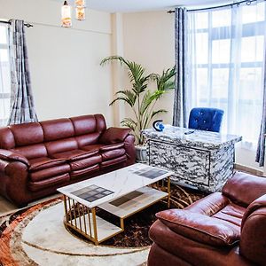 Furaha Luxurious 1 Bedroom Apartment In Nakuru Cbd Exterior photo