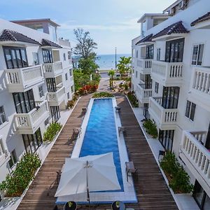 Mary Beach Hotel & Resort Sihanoukville Exterior photo