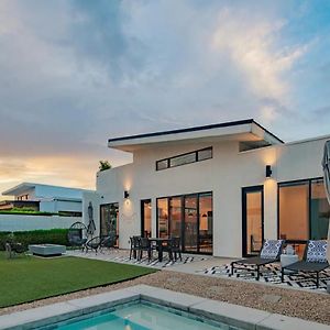 Casa Danesa - Pool - Golf - Luxe & Modern Villa Phoenix Exterior photo