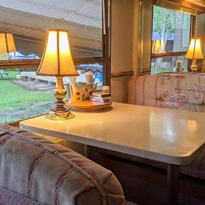 Cute And Cozy Summer Trailer By The Water Commanda Exterior photo