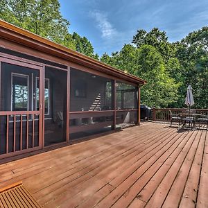 Peak-A-Blue Cabin - Watch Movies From Hot Tub, Mountain View, Fire Pit, Oversized Deck, Screened-In Porch Mineral Bluff Exterior photo