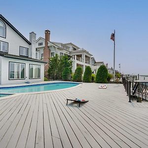 Bayfront Avalon Home With Boat Slip And Private Pool! Exterior photo
