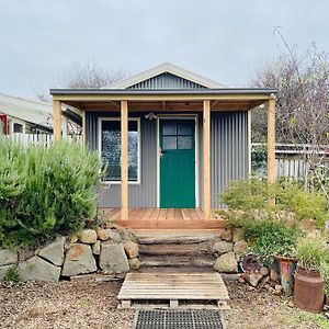 Studio 16 Apartment Kyneton Exterior photo