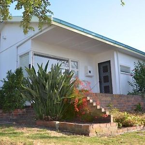 Bluff Cottage - An Authentic 50S Cottage With A Retro Vibe Albany Exterior photo