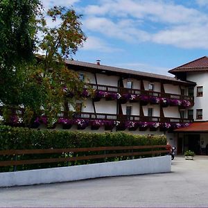 Hotel Zur Post Buchlberg Exterior photo