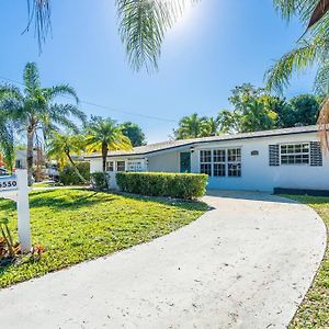 Peaceful 3 Bedroom House With Relaxing Backyard 15 Minutes To The Ocean Hollywood Exterior photo
