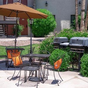 242-Fully Furnished 1Br Suite-Pet Friendly Scottsdale Exterior photo