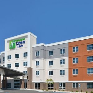 Holiday Inn Express & Suites Lexington Midtown - I-75, An Ihg Hotel Exterior photo