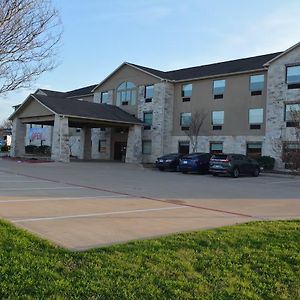 Wingate By Wyndham College Station Tx Hotel Exterior photo