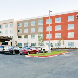 Holiday Inn Express & Suites Russellville, An Ihg Hotel Exterior photo