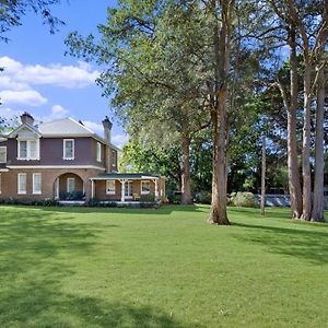 Mapleton Park Cottage Springwood Exterior photo