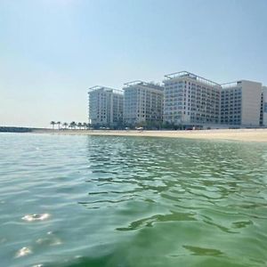Gulf View Apartment With 5* Beach And Amenities Ras al-Khaimah Exterior photo