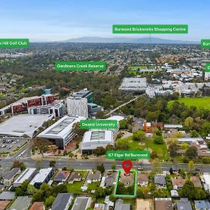 Master Bedroom Opposite To Deakin University Burwood Exterior photo