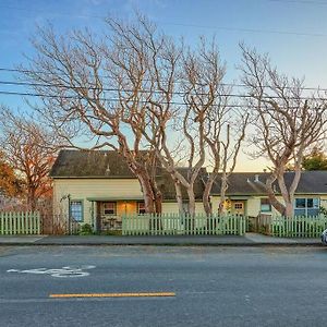 Downtown Loft-Sauna,Bikes,Hot Tub & Great Fun Arcata Exterior photo