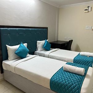 Hotel Skymoon Luxury Rooms Hyderabad Exterior photo