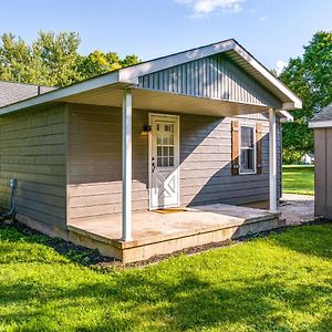 Pet-Friendly Indiana Home With Porch, Near Downtown! Daleville Exterior photo
