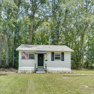Renovated Clinton Cottage With Home Office! Exterior photo