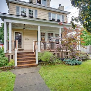 Utica Vacation Rental Gas Grill And Spacious Yard! Exterior photo