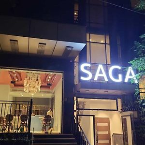 The Saga Hotel New Delhi Exterior photo