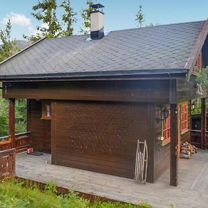 Stunning Home In Rjukan With House A Mountain View Exterior photo