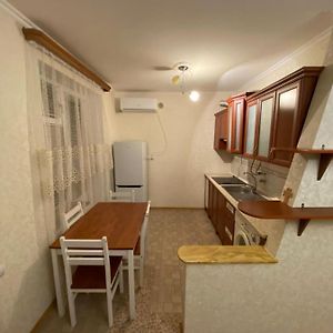 Studio Apartment Yeghegnadzor Exterior photo