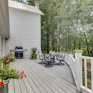 Historic And Charming Pittsboro Home With Fireplaces Exterior photo