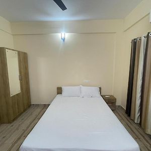 Shaj Service Apartment Tiruvalla Exterior photo