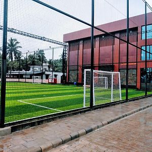 Cap Sports Center Hotel Nileshwar Exterior photo
