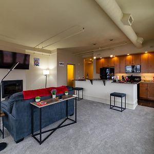 King Bed W/ Panoramic Views Of Dt! Apartment Rochester Exterior photo