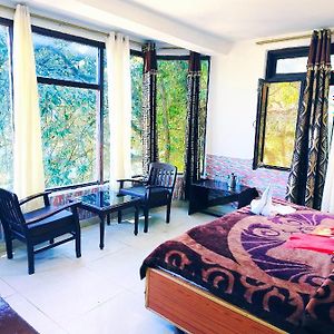 Hotel Plaza Dalhousie - Near Ghandhi Chowk Mall Road Exterior photo