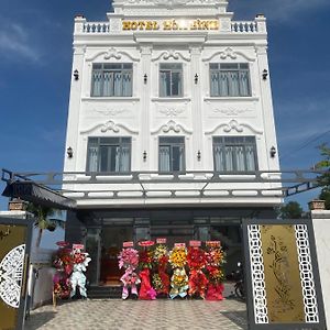 Hotel Hoa Binh Binh Chau Exterior photo