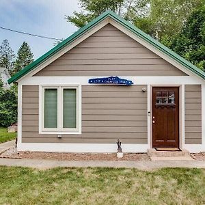 Cozy Tiny House Bungalow 7 Blocks From Campus South Bend Exterior photo