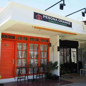 Oyo 93311 Pesona Orange Homestay Padang  Exterior photo