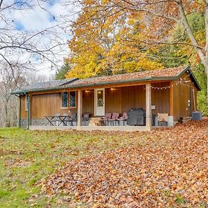 Cozy Howard Cabin Hike, Hunt And Fish! Exterior photo