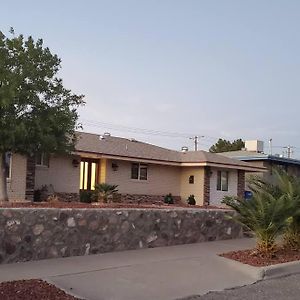 Spacious West El Paso 19 Min From Airport, Fort Bliss Military Base Exterior photo