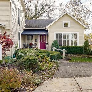 Charming Granville Home With Porch - Walk Downtown! Exterior photo