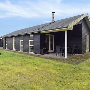 Holiday Home Rabia - 2-1Km From The Sea In Ne Jutland By Interhome Hals Exterior photo