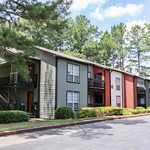 Cozy Home Near Braves Stadium & Six Flags Marietta Exterior photo