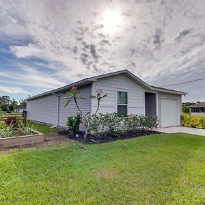 Single-Story Fort Myers Home Near Canal And Trails! Lehigh Acres Exterior photo