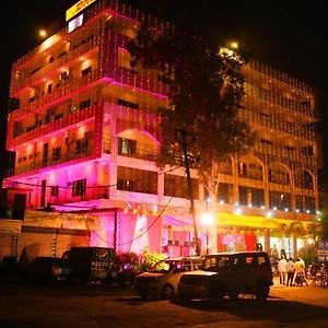 Hotel Rajmahal Roorkee Exterior photo