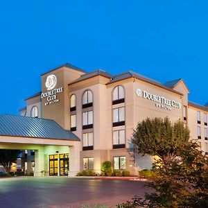Doubletree By Hilton Springdale Hotel Exterior photo