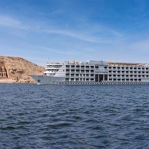 Steigenberger Omar El Khayam Nile Cruise - Every Monday From Aswan For 07 & 04 Nights - Every Friday From Abu Simbel For 03 Nights Exterior photo