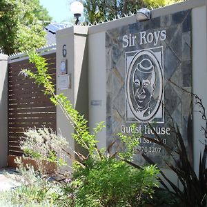 Sir Roys Guest House Port Elizabeth Exterior photo