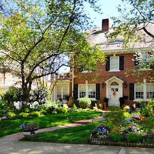 Pettigru Place Bed & Breakfast Greenville Exterior photo