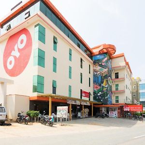 Capital O 15965 Hotel Nandi Gateway Nandigunda Exterior photo