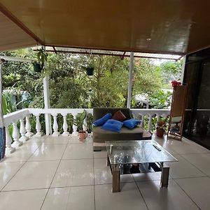 Frias Home Tortuguero Exterior photo