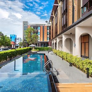 Plaai Plus Hotel Rayong Exterior photo