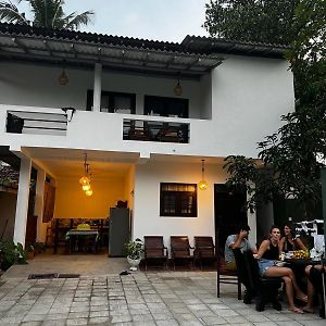Little Villa Guest House Ahangama Exterior photo