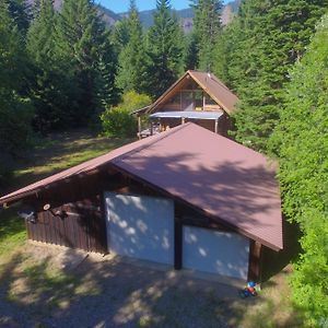 Cozy Easton Cabin With Wenatchee Natl Forest Views! Cabin Creek Exterior photo
